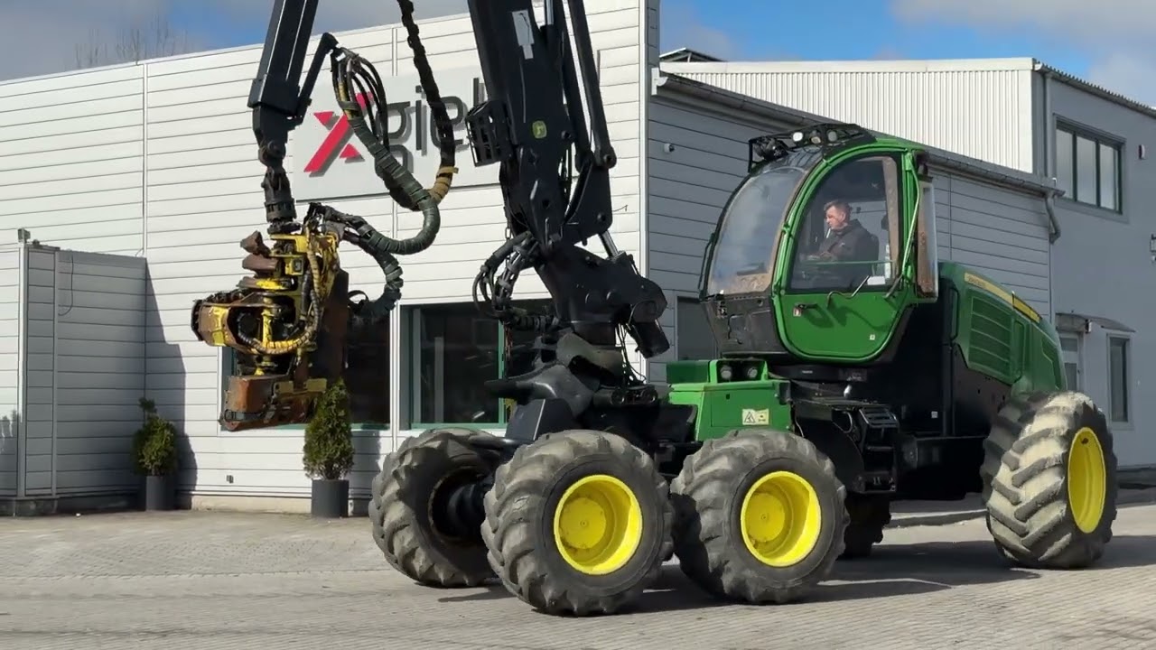 Harvester John Deere 1270E